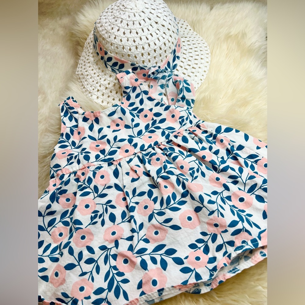 Girls floral dress with matching hat. Size 9-12 months.